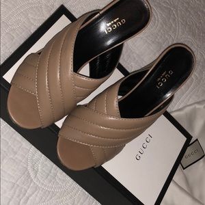 Gucci Webby Leather 110mm Sandal, Porcelain Rose